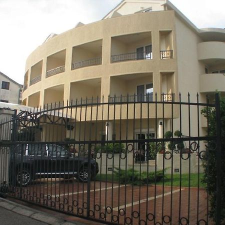 Apartmani Mirenza Budva Zewnętrze zdjęcie